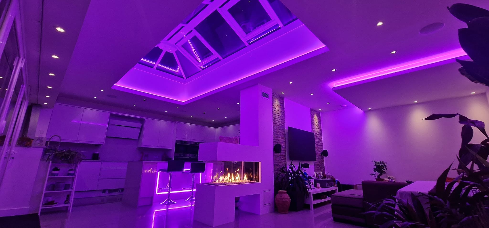 Domestic & Commercial Electrical Contractors